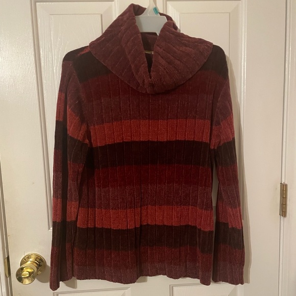 VTG Heirloom Collectibles Striped Turtleneck - Picture 2 of 2